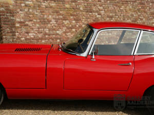 Image 13/50 of Jaguar E-Type 3.8 (1963)