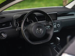 Bild 49/99 von Volkswagen XL1 (2015)