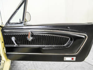 Bild 42/50 von Ford Mustang 289 (1966)