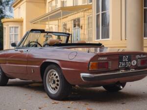 Imagen 5/34 de Alfa Romeo 2000 Spider Veloce (1980)