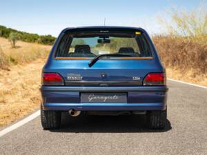 Image 21/87 of Renault Clio Williams (1994)