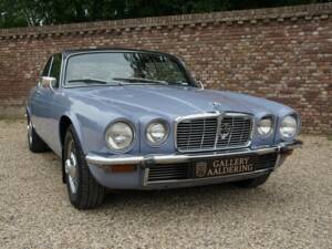 Bild 5/50 von Jaguar XJ 6 C 4.2 (1975)