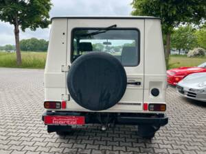 Afbeelding 7/19 van Mercedes-Benz 230 G (SWB) (1988)