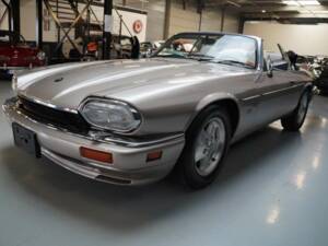 Image 41/50 de Jaguar XJS 4.0 (1995)