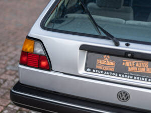 Bild 13/42 von Volkswagen Golf II 1.8 (1989)