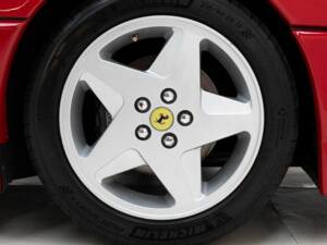 Immagine 11/15 di Ferrari 348 TS (1991)
