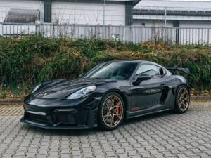 Image 2/43 de Porsche 718 Cayman GT4 RS (2023)