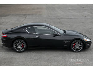 Afbeelding 3/42 van Maserati GranTurismo S (2011)