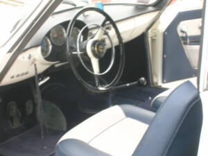 Image 18/28 of Alfa Romeo Giulietta Sprint Veloce (1962)