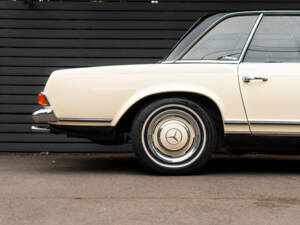 Image 50/52 de Mercedes-Benz 230 SL (1964)