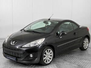 Afbeelding 36/47 van Peugeot 207 CC 1.6 VTi (2011)