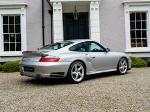 Imagen 7/50 de Porsche 911 Turbo (2001)