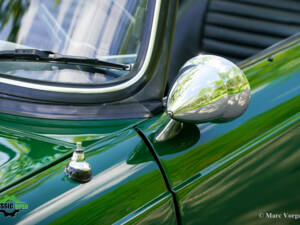 Image 33/52 of Triumph TR 6 (1973)