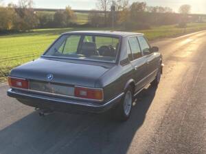 Image 5/17 of BMW M 535i (1980)