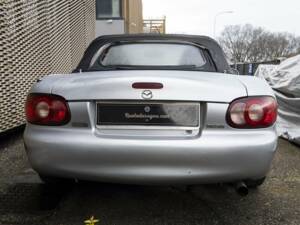 Image 4/20 of Mazda MX-5 1.6 (2001)