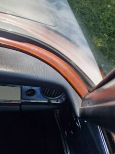 Image 30/100 de Mercedes-Benz 250 SL (1967)