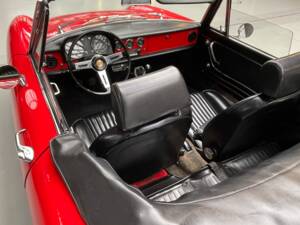 Bild 31/33 von Alfa Romeo 1600 Spider Duetto (1967)