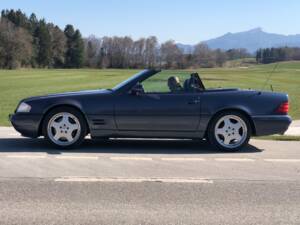 Imagen 10/24 de Mercedes-Benz SL 500 (2000)