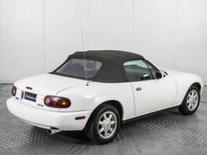 Image 46/50 de Mazda MX-5 1.6 (1990)