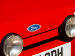 Image 34/50 of Ford Escort IV XR3i (1989)