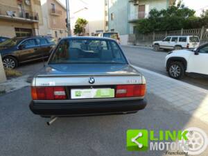 Imagen 8/10 de BMW 318i (1989)