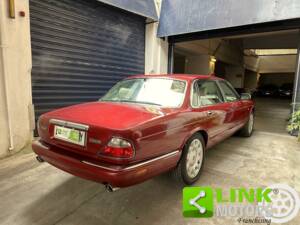 Bild 3/10 von Daimler XJ 6 4.0 (1998)