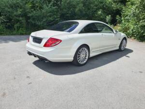 Bild 3/10 von Mercedes-Benz CL 63 AMG (2007)