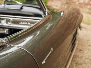 Image 32/50 of Mercedes-Benz 300 SL Roadster (1962)