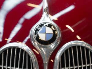 Imagen 15/50 de BMW 501&#x2F;6 (1955)