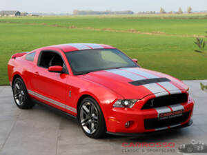 Image 36/50 of Ford Mustang Shelby GT 500 (2012)