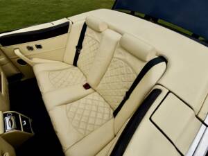 Bild 29/50 von Bentley Azure Mulliner (2003)