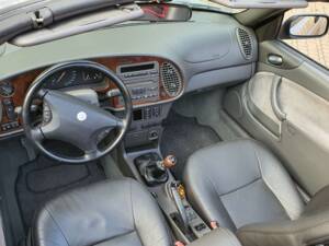 Bild 23/50 von Saab 9-3 2.0 Turbo (2001)