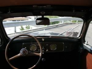 Immagine 15/19 di FIAT 500 C Belvedere (1953)