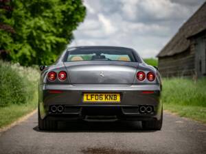 Image 7/8 of Ferrari 612 Scaglietti (2006)