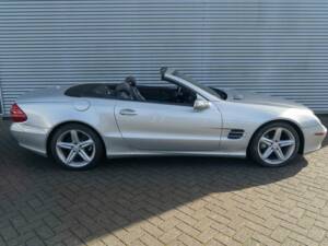 Image 3/6 de Mercedes-Benz SL 500 (2006)