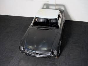 Image 39/47 de Mercedes-Benz 250 SL (1967)