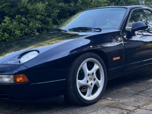 Image 2/26 of Porsche 928 GTS (1995)