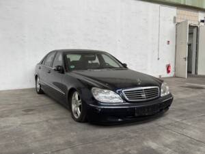 Imagen 8/88 de Mercedes-Benz S 500 (2001)