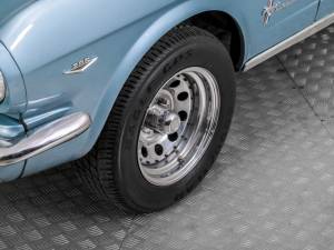 Image 31/50 of Ford Mustang 289 (1966)
