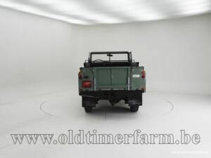 Image 7/15 of Land Rover 88 (1978)