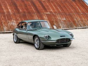 Image 14/50 of Jaguar Type E V12 (2+2) (1971)