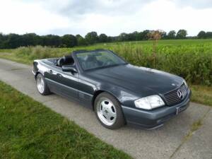 Mercedes-Benz SL 320 Roadster (R 129) blauschwarz metallic 1994