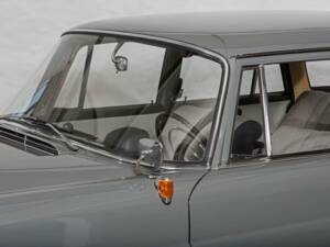 Bild 6/20 von Mercedes-Benz 190 c (1962)