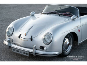 Image 12/28 of Porsche 356 B 1600 Super 90 (1970)
