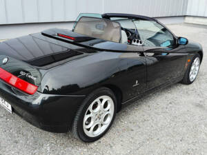 Bild 4/68 von Alfa Romeo Spider 2.0 Twin Spark 16V (2001)