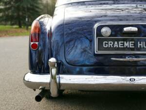 Image 23/50 of Bentley S 3 Continental (1962)