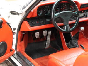 Image 24/31 of Porsche 911 Turbo 3.3 (1978)