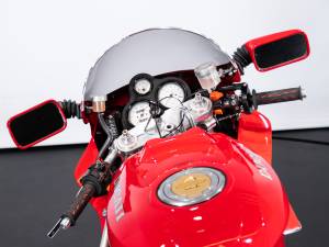 Immagine 30/50 di Ducati DUMMY (1993)