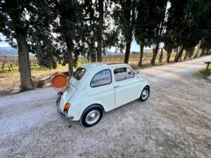 Image 13/73 of FIAT 500 F (1971)