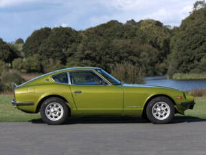 Image 5/40 of Datsun 240 Z (1972)